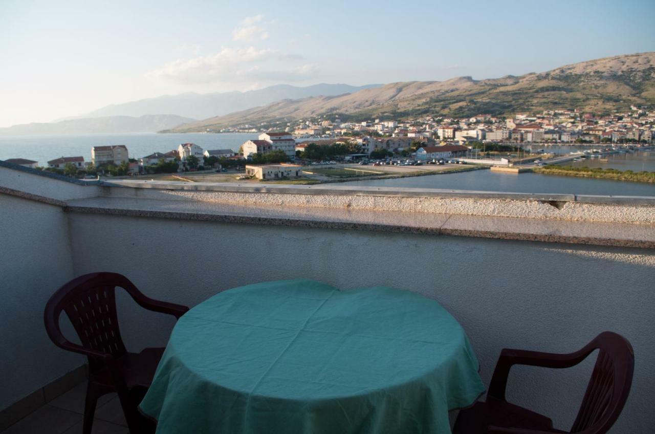 Pago Apartment *